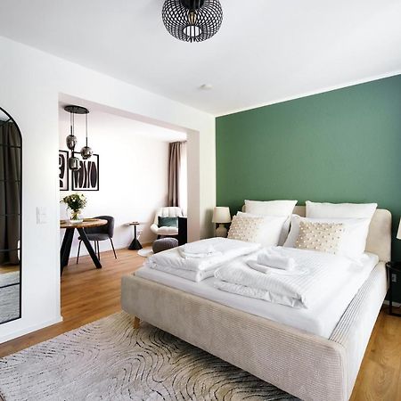 Staytona - Parkpl. - Balkon - Wlan - Netflix - Wfh Таунусштайн Экстерьер фото