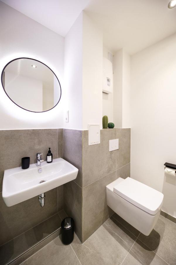 Staytona - Parkpl. - Balkon - Wlan - Netflix - Wfh Таунусштайн Экстерьер фото